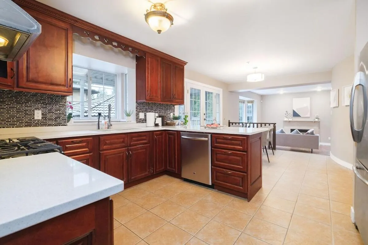Spacious 4Br W Ensuites Mins To Downtown Yvr Ubc Vancouver Canadá